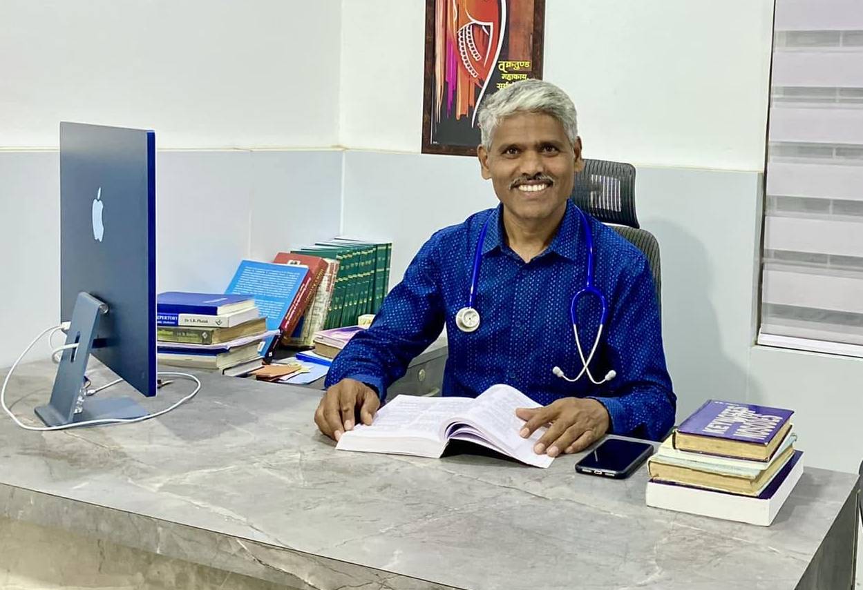 Dr. Sayajirao Gaikwad, RD at Aastha Nutrition Clinic in Kolhapur